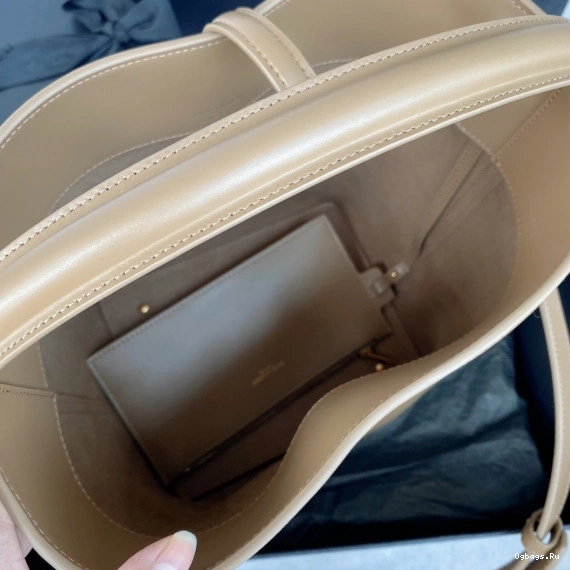 37 YSL LARGE BAG-26*20*12CM LE 0821